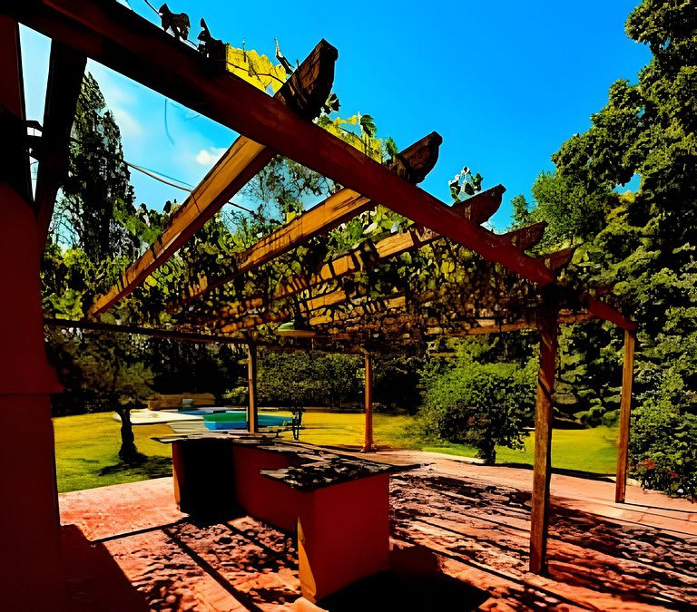 Cálida hab. c/baño privado y vista al jardín