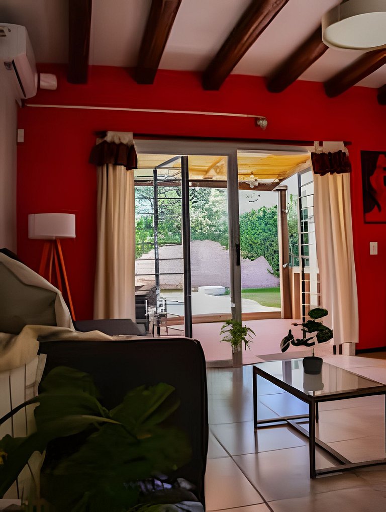 Hermosa Casa, Chacras de Coria-Pileta-Parrilla-AA