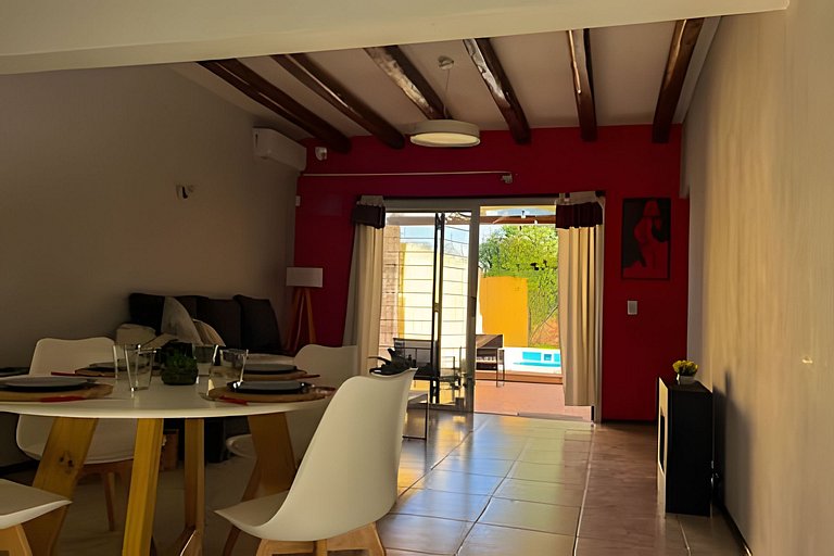 Hermosa Casa, Chacras de Coria-Pileta-Parrilla-AA
