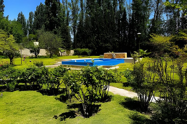 Hermosa Casa-Corazón de Chacras-Pileta y Parrilla