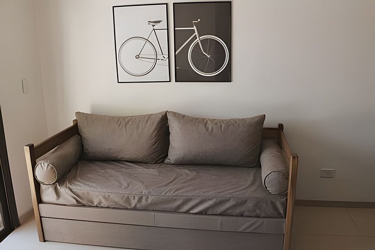 Moderna casa-Hermosa pileta-parrilla,Cochera,AA