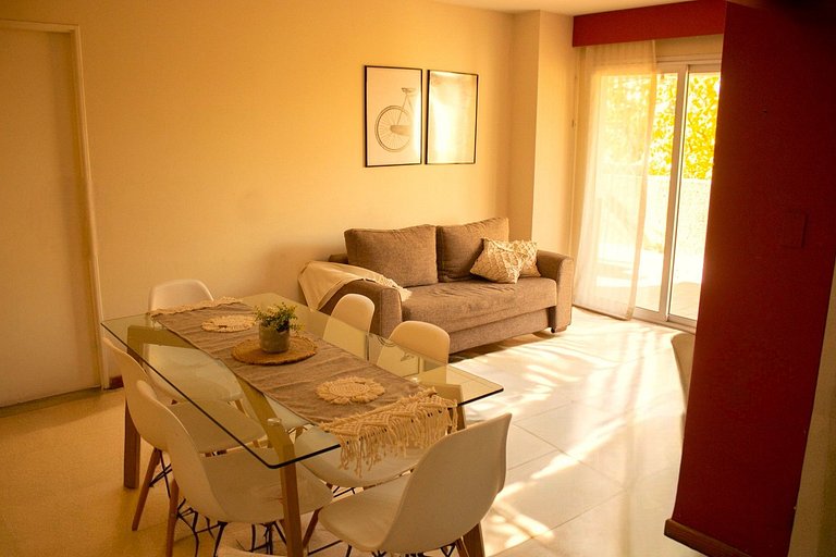 Depto amplio y centrico,terraza privada c/parrilla