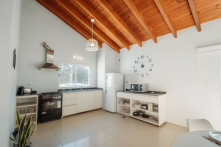 Hermosa Casa-Corazón de Chacras-Pileta y Parrilla