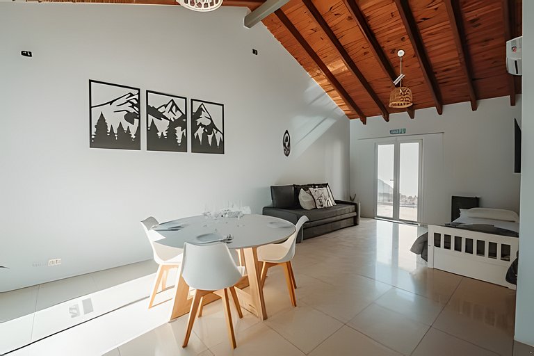 Hermosa Casa-Corazón de Chacras-Pileta y Parrilla